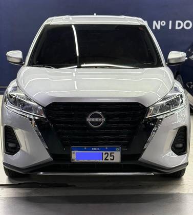 NISSAN KICKS PLAY 1.6 16V FLEXSTART ACTIVE PLUS XTRONIC NISSAN KICKS PLAY 1.6 16V FLEXSTART ACTIVE PLUS XTRONIC